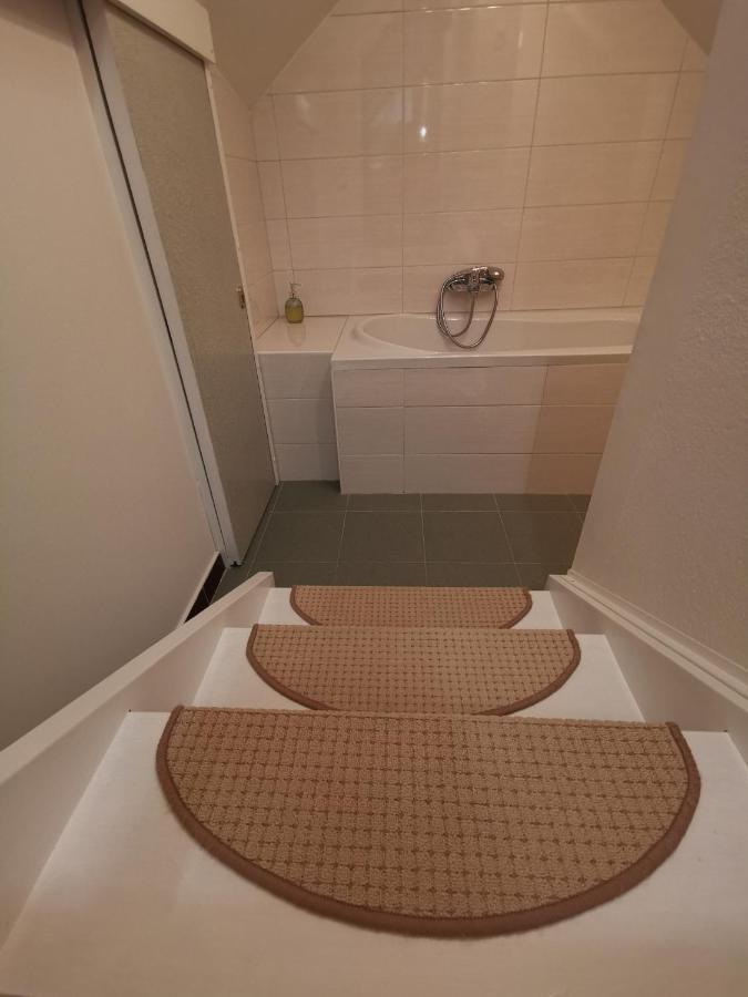 Apartmaji Mak Jesenice Dış mekan fotoğraf