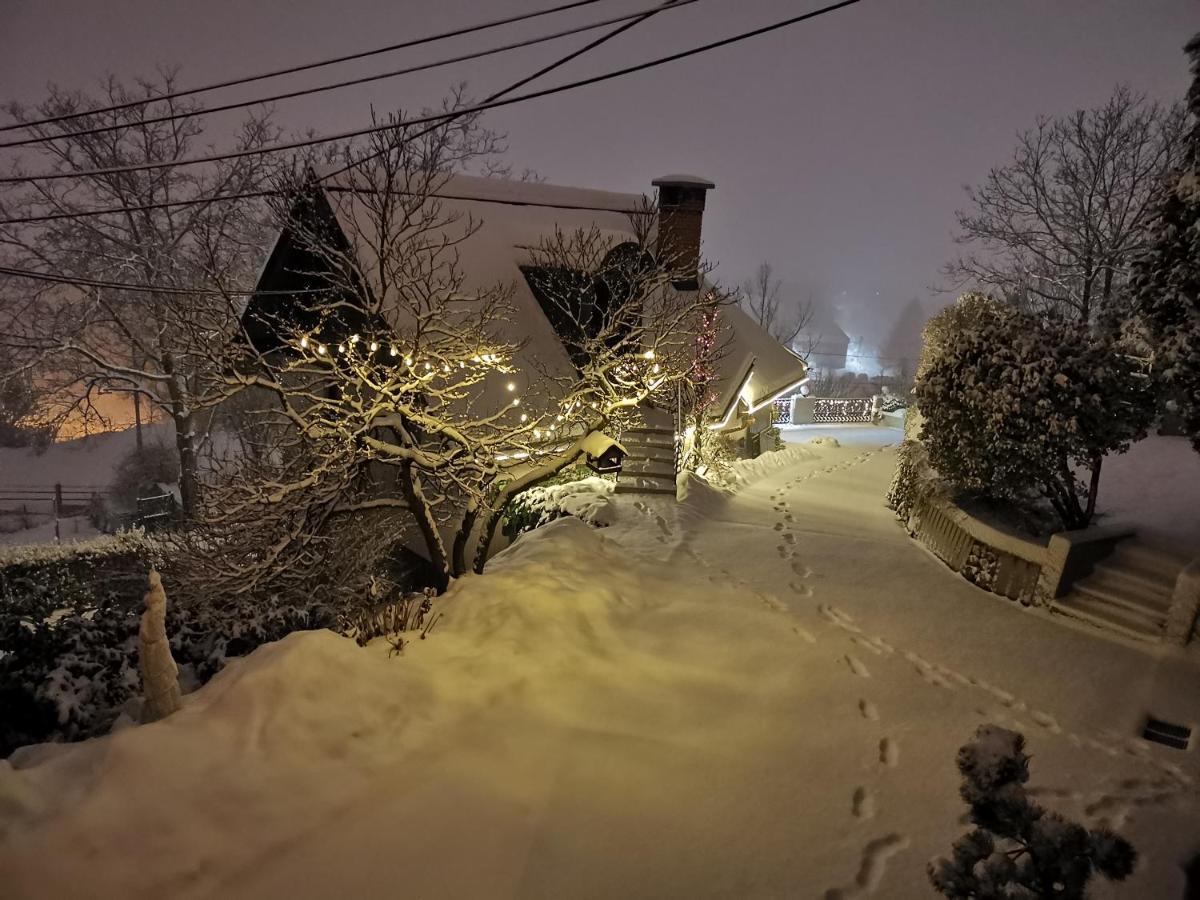 Apartmaji Mak Jesenice Dış mekan fotoğraf